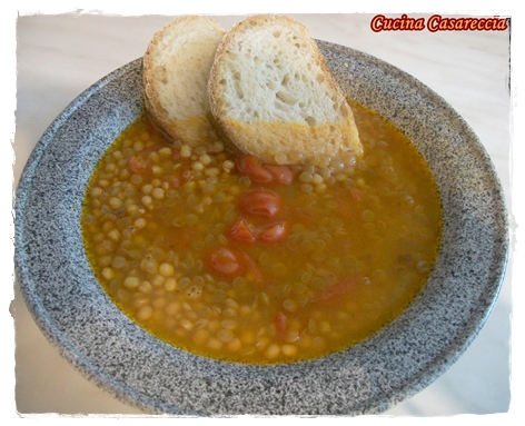 Minestra zuppa di lenticchie