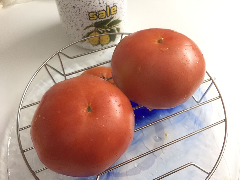Pomodori ripieni freddi con farro senza cottura